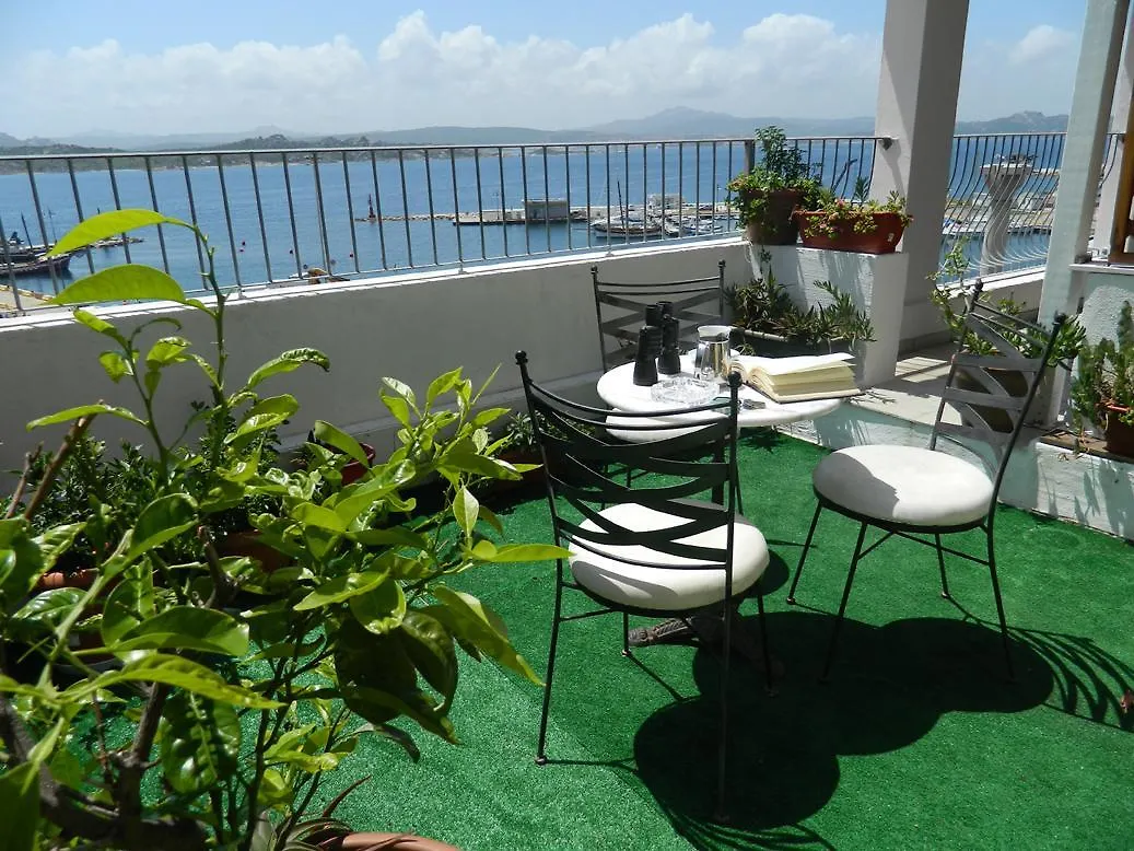 Affittacamere Chez Coco' Hotel La Maddalena